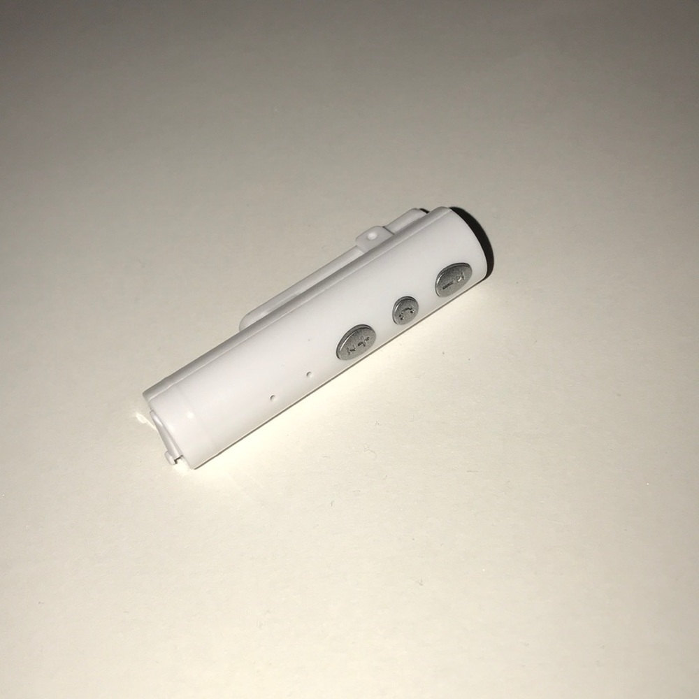 Bluetooth Earbud Connector